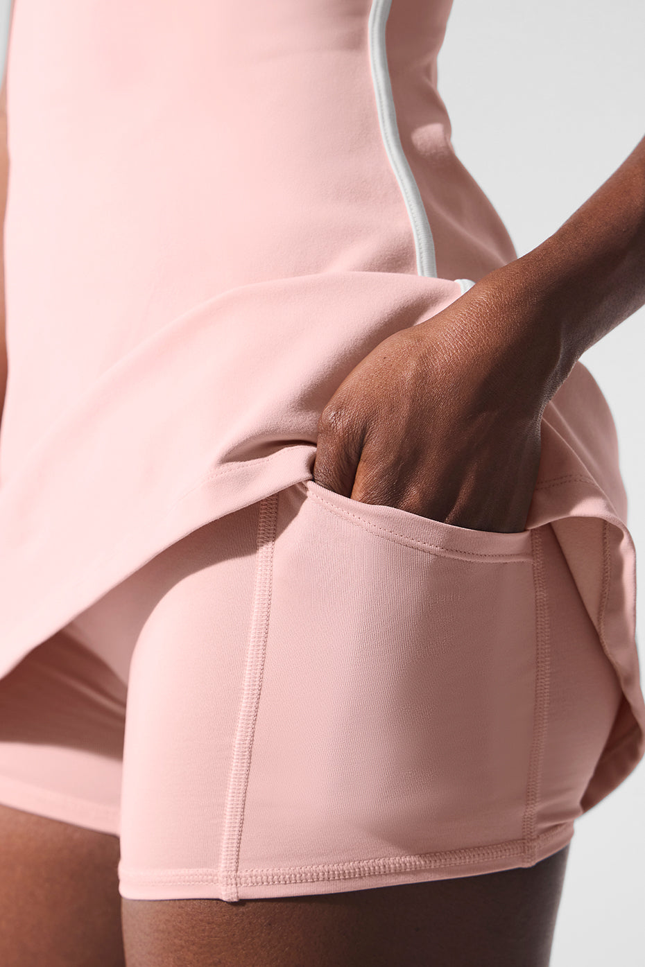 Airbrush Streamlined Dress - Pink Quartz/White